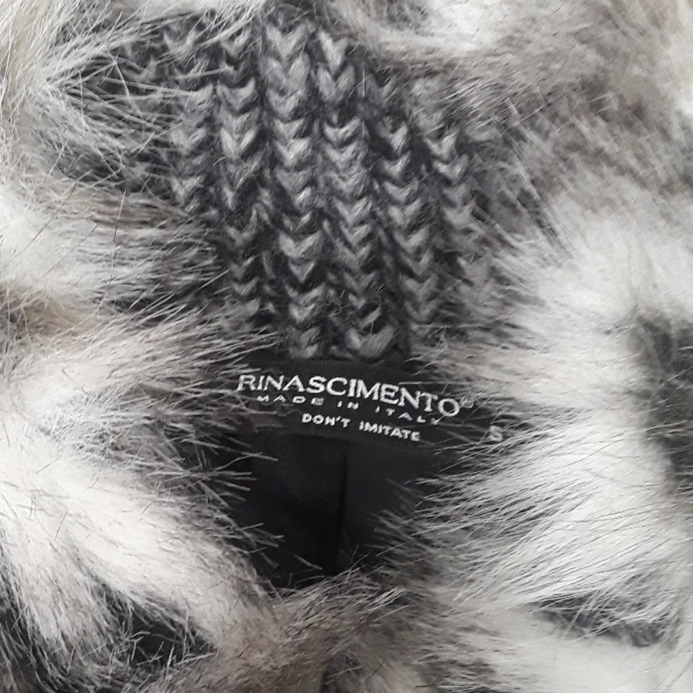 Coat - Picture 3 of 6